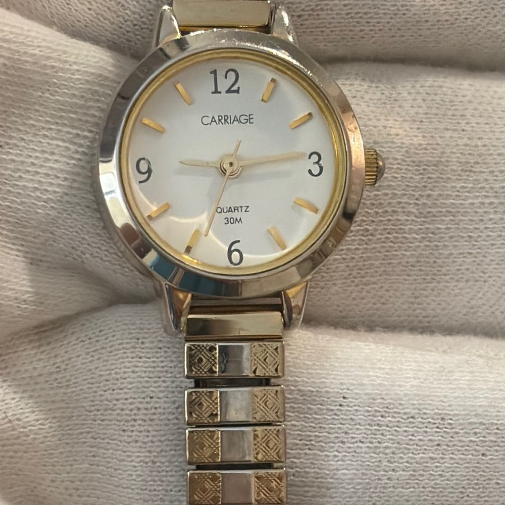 Vintage Carriage by Timex silver & gold watch stretch band